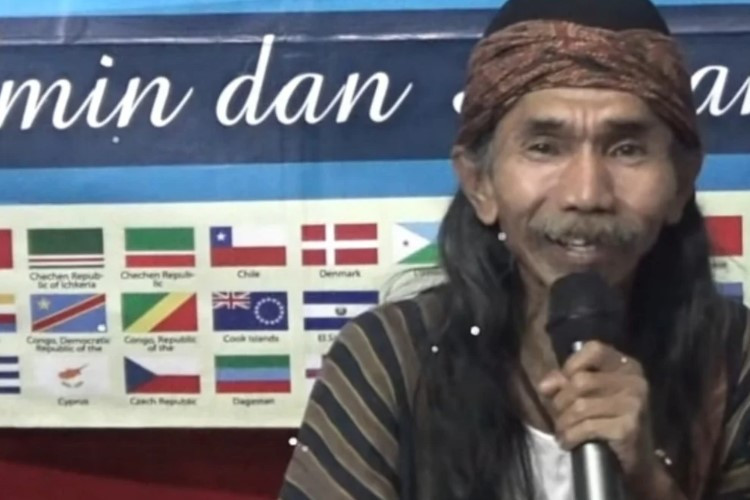 Mama Ghufron Ngaku Bisa Video Call Malaikat, Begini Ajarannya yang Bikin Ketua MUI Speak Up