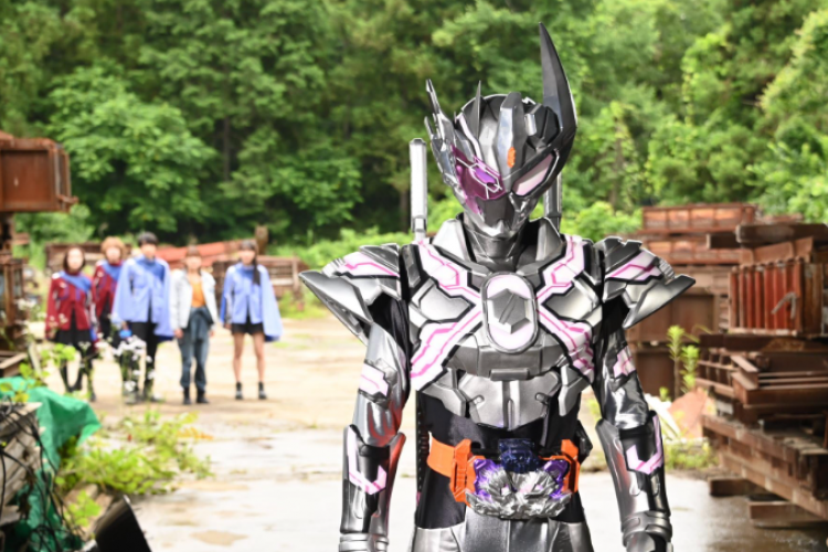 Link Nonton Kamen Rider Gotchard Episode 50 SUB INDO, Kualitas HD 1080p, Metal Warrior! The Silver Valvarad Hadir