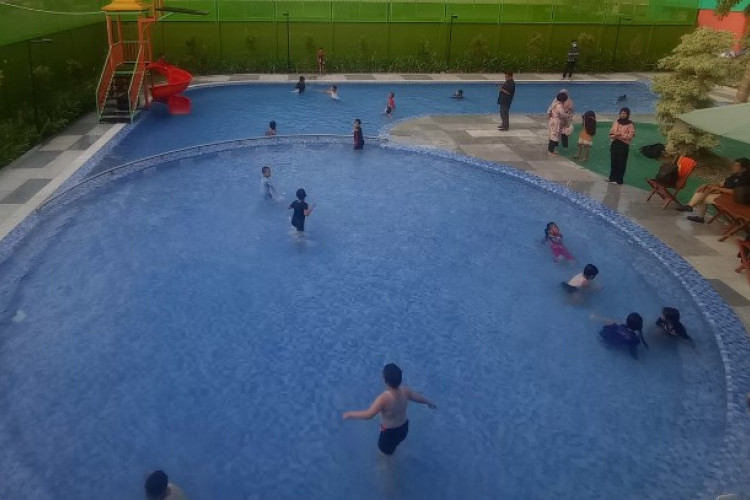 Lokasi Kolam Renang Jambangan Hore (Jambore) Playland Surabaya, Harga Tiket Murah dan Strategis!