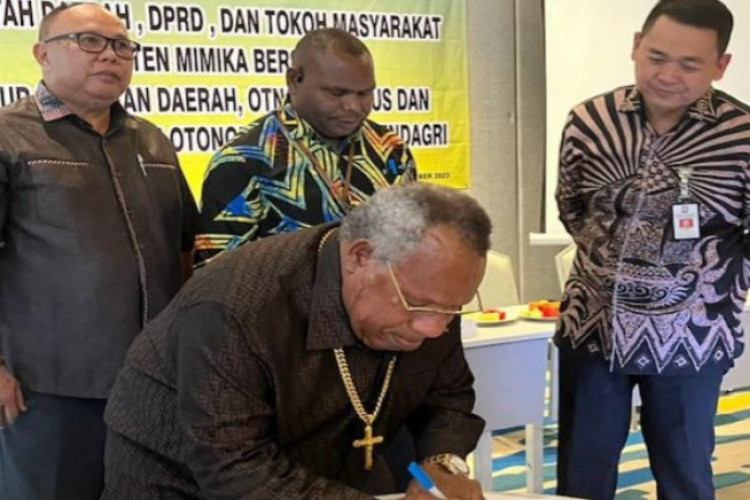 Ingin Pisah! Bupati dan Petinggi Mimika Deklarasikan Pembentukan Provinsi Papua Nemangkawi, Ternyata Ini Alasannya!