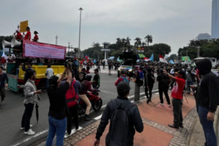 Gelombang Demo Jakarta Hari Ini, 23 Agustus 2024: Peringatan Darurat! Desak DPR Tak Campuri Urusan MK