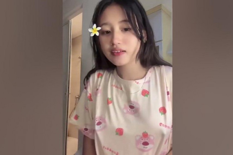 Video Shella Ananda Asli Durasi Full 7 Menit Viral Tiktok Twitter, Live Streaming Meresahkan Kaum Lelaki!