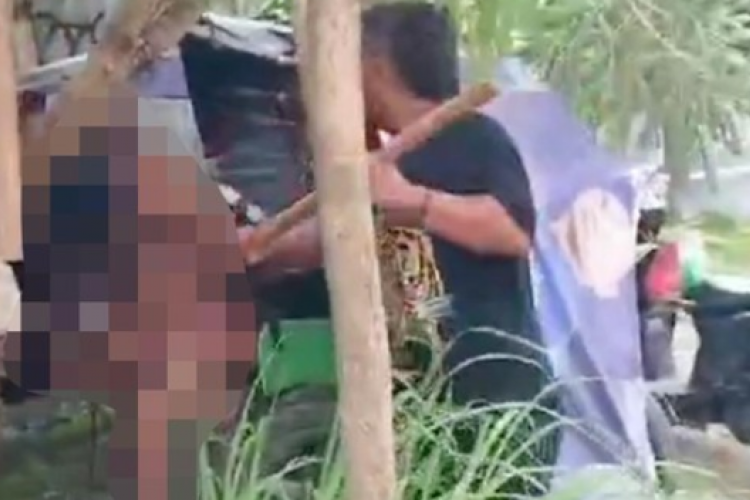 Viral Becak Goyang di Medan, Warga Pergoki Bapak Bapak Sedang Lakukan Adegan Intim Sesama Jenis!