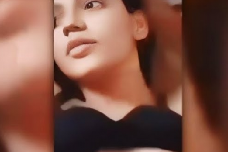 Vídeo viral de Maya G besando a un hombre, ¡Descárgalo aquí si tienes curiosidad!