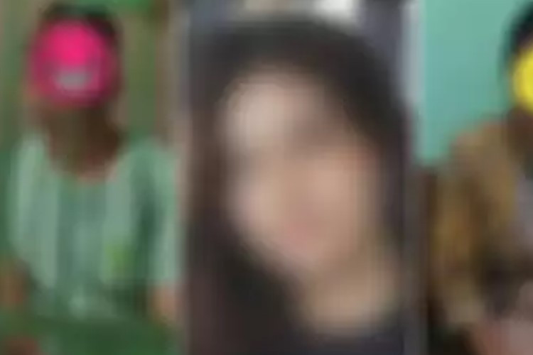 Link Video Oknum Selebgram Ambon Terekam Lagi Main Esek-Esek Berujung Diberhentikan Secara Tidak Hormat 