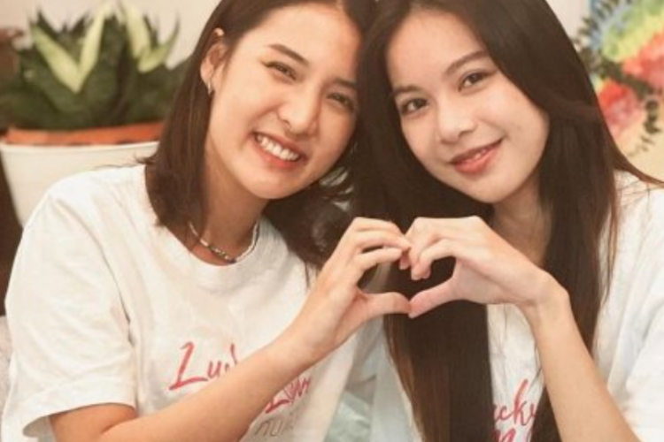 Download dan Nonton Drama GL Thailand Lucky My Love (2023) Sub Indo Full Episode 1-5 Gratis, Romansa Manis Perkantoran