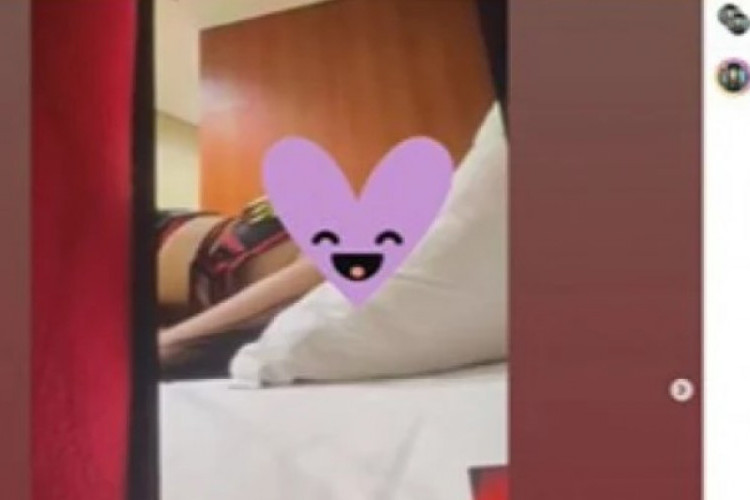 Link Video Dinar Candy VC Ko Apex Viral di Twitter Tiktok, 59 Menit Full No Sensor! Istri Sah Ngamuk-ngamuk