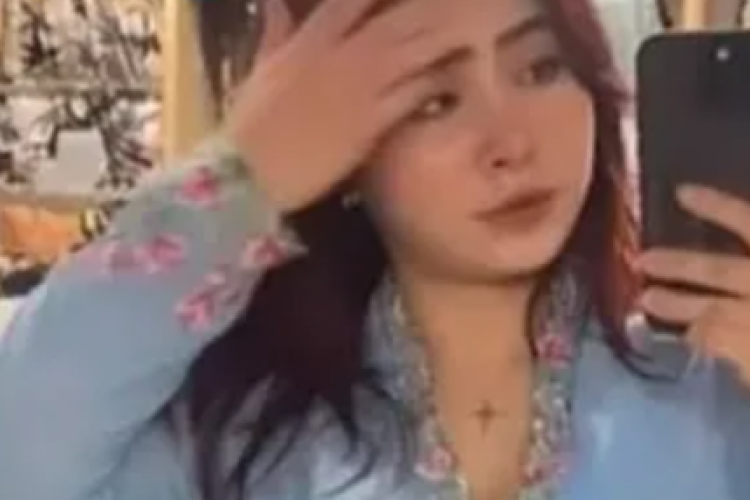 Link Video Marriashaqirrah Pakai Kebaya Seksi No Cut Full Durasi, Hati Hati Salfok Sama Isinya!