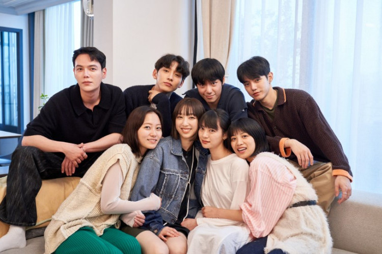 Rilis di Netflix! Sinopsis Variety Show Love Like a K-Drama (2023) Hadirkan Aktor dan Aktris Kenamaan yang Bersama di Karantina