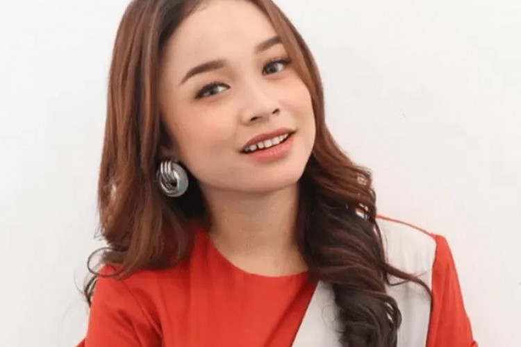 Potret Cantik Tasya Rosmala Penyanyi Dangdut Cantik Tanah Air, Kalem dan Anggun Banget!