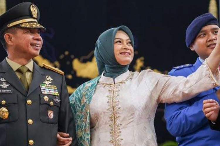 Sosok Evie Sophia Indra, Istri Jenderal Agus Subiyanto yang Baru Saja Dilantik Jokowi Jadi Panglima TNI Yang Tampil Menawan