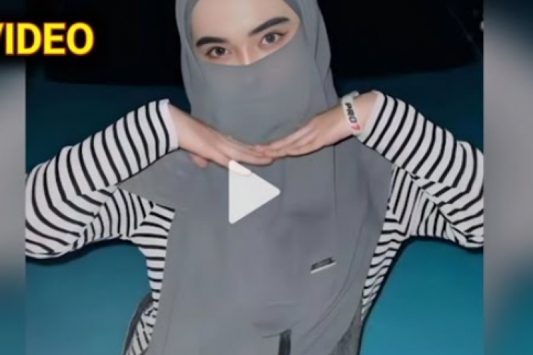 Auraprin Viral Video Ular Tangga Pink MP4 dan Link Download, Hijaber Tiktok yang Kena Skandal Video Sensual