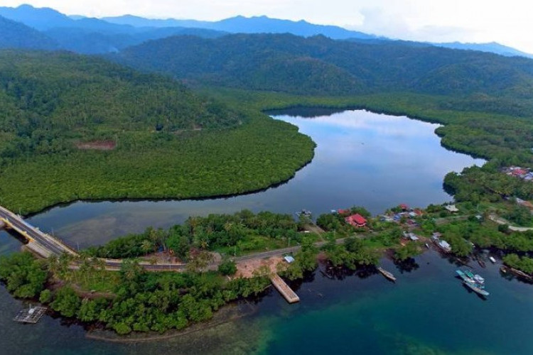 4 Wilayah Siap Dibentuk Menjadi Kabupaten Baru Maluku Utara, Apakah Daerahmu Ada Salah Satunya?