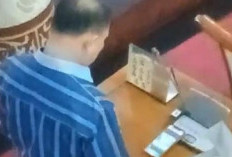 Anggota DPRD Batam H Sahrul Bantah Main Slot Saat Paripurna: Apa Itu Slot Saya Tidak Paham