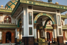 Makam Syaikhona Kholil Bangkalan: Sejarah Singkat, Harga Tiket, Fasilitas dan Jam Operasional